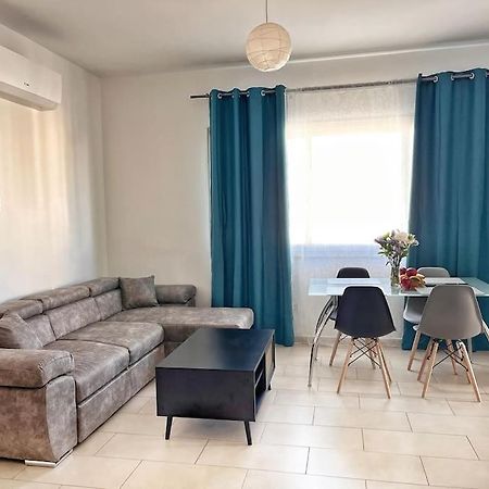 Teo Apartment Paphos 外观 照片