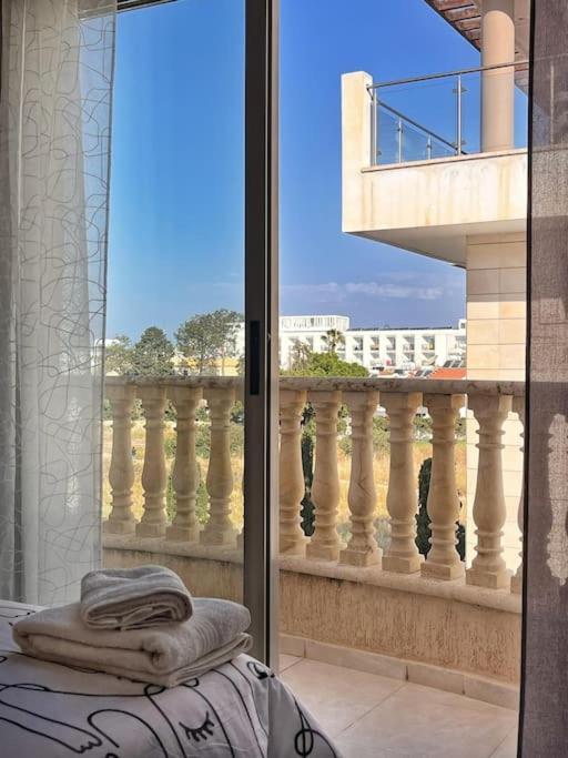 Teo Apartment Paphos 外观 照片