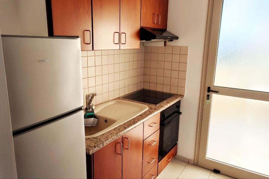 Teo Apartment Paphos 外观 照片