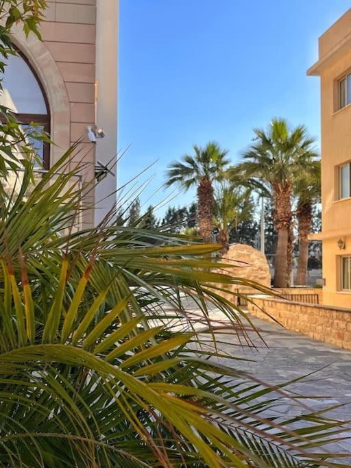 Teo Apartment Paphos 外观 照片