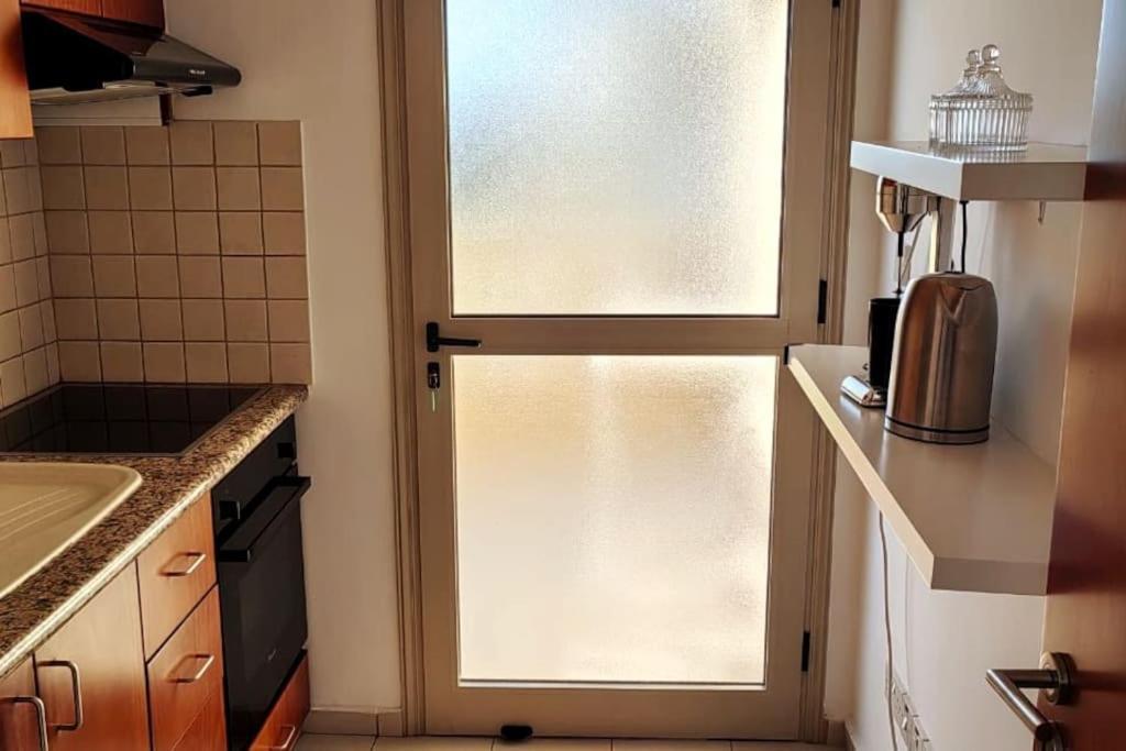 Teo Apartment Paphos 外观 照片
