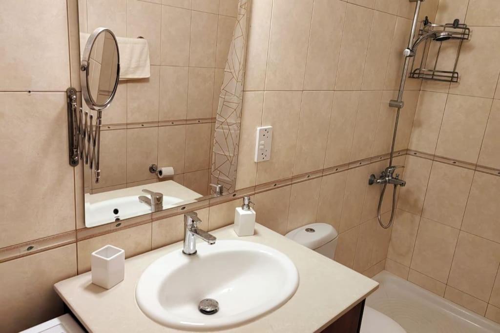 Teo Apartment Paphos 外观 照片