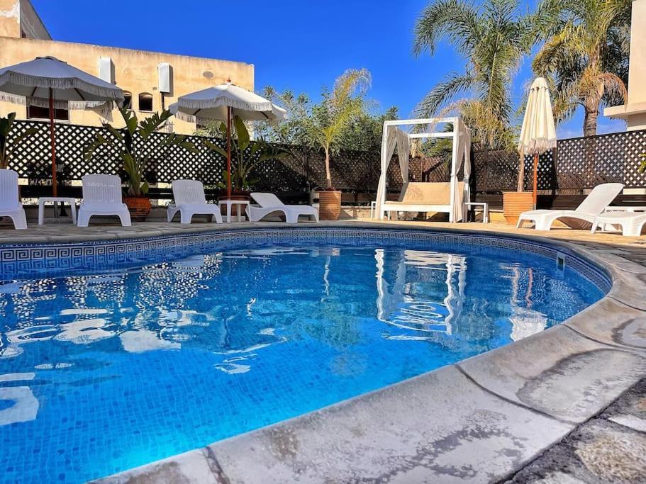Teo Apartment Paphos 外观 照片